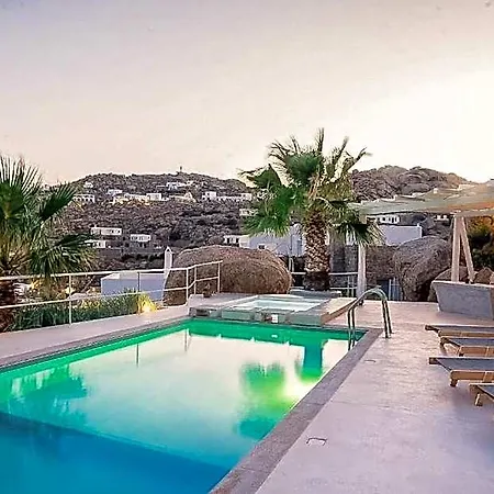 Super Rockies 4* Mykonos Town