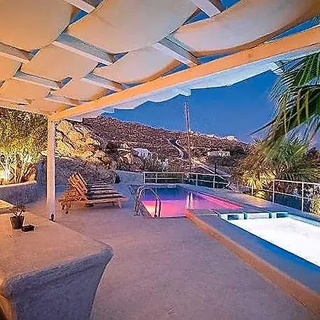 Villa Super Rockies Mykonos Town